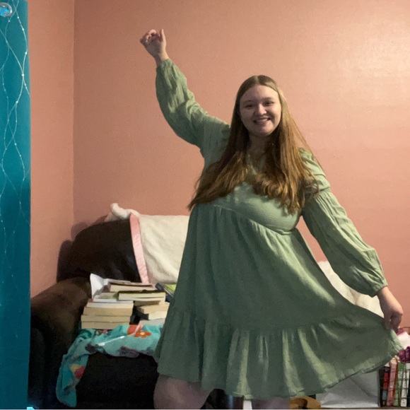 Meet your Posher, Emma - Picture 8 of 8